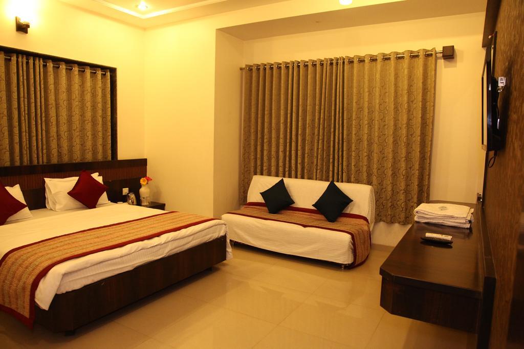 Hotel Sai Ramanand Shirdi Εξωτερικό φωτογραφία