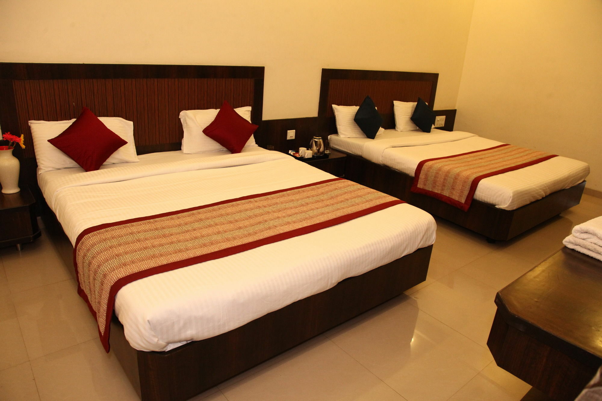 Hotel Sai Ramanand Shirdi Εξωτερικό φωτογραφία